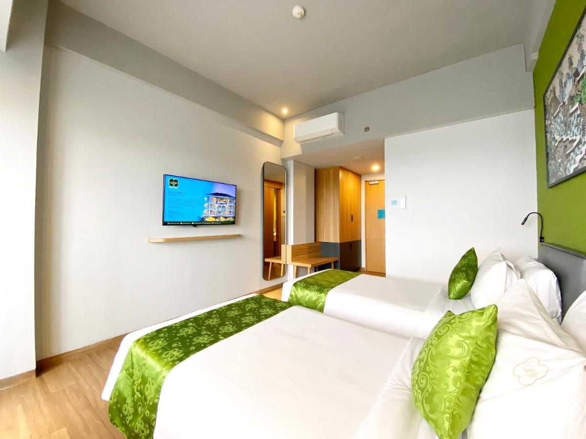 Rv Hotel Gianyar Ubud Buitenkant foto