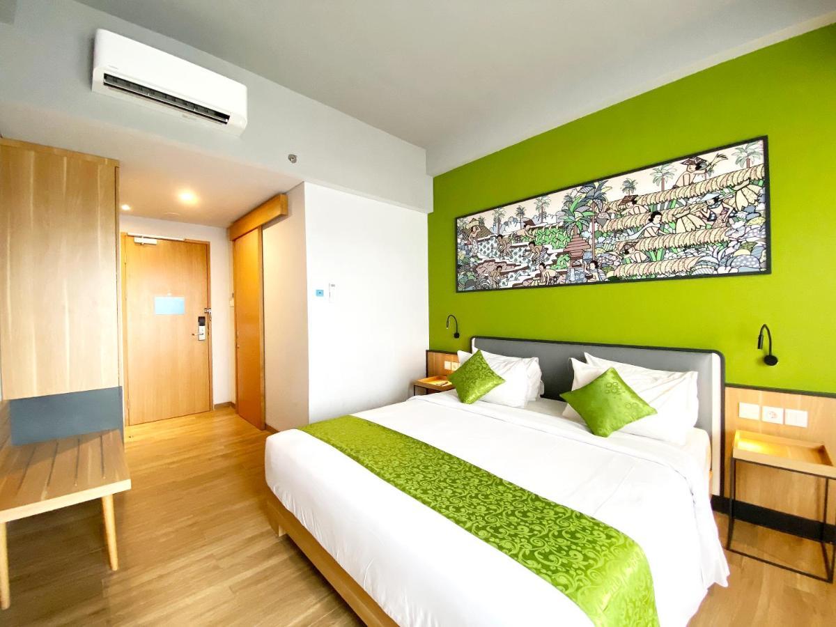 Rv Hotel Gianyar Ubud Buitenkant foto